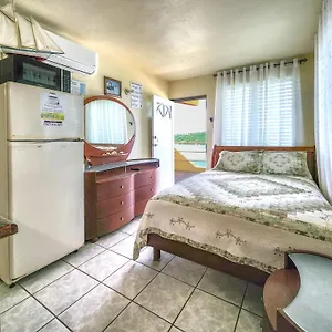 Casa Robinson Pensión